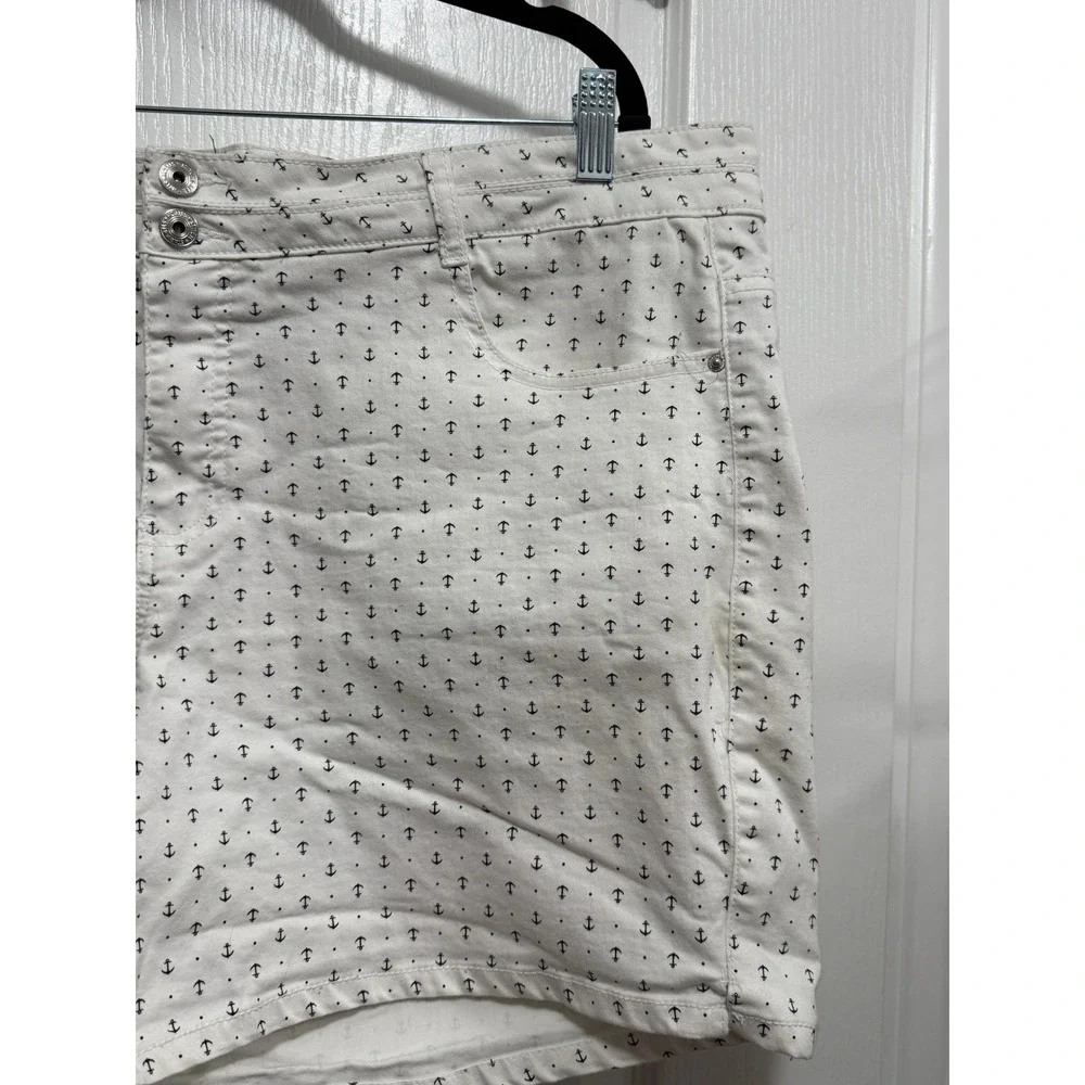 Stitch Star Womens Size 20W White Anchor Print Denim Shorts Casual‎ Nautical